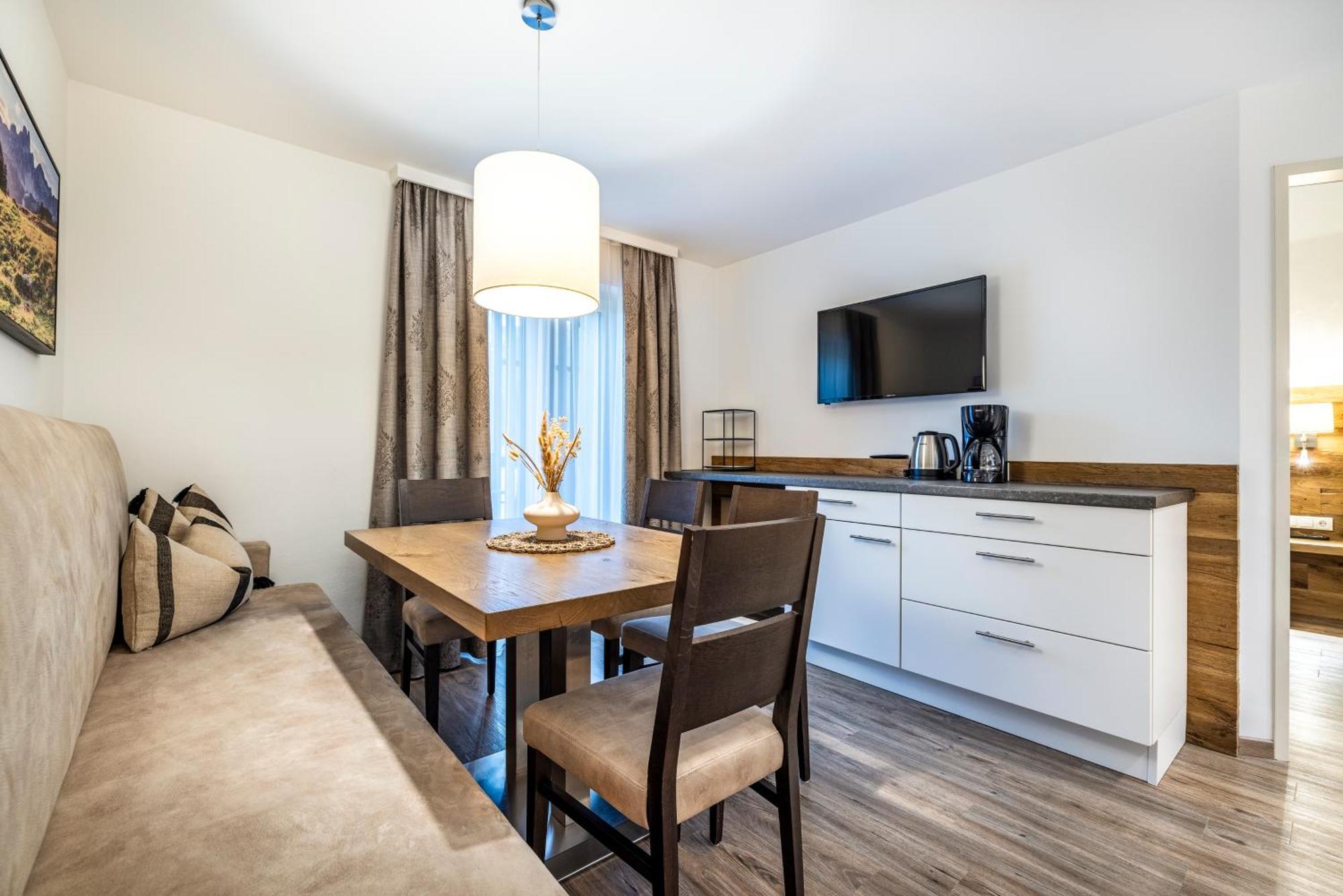 Aparthotel Jaegerheim ฟลาคเฮา ภายนอก รูปภาพ