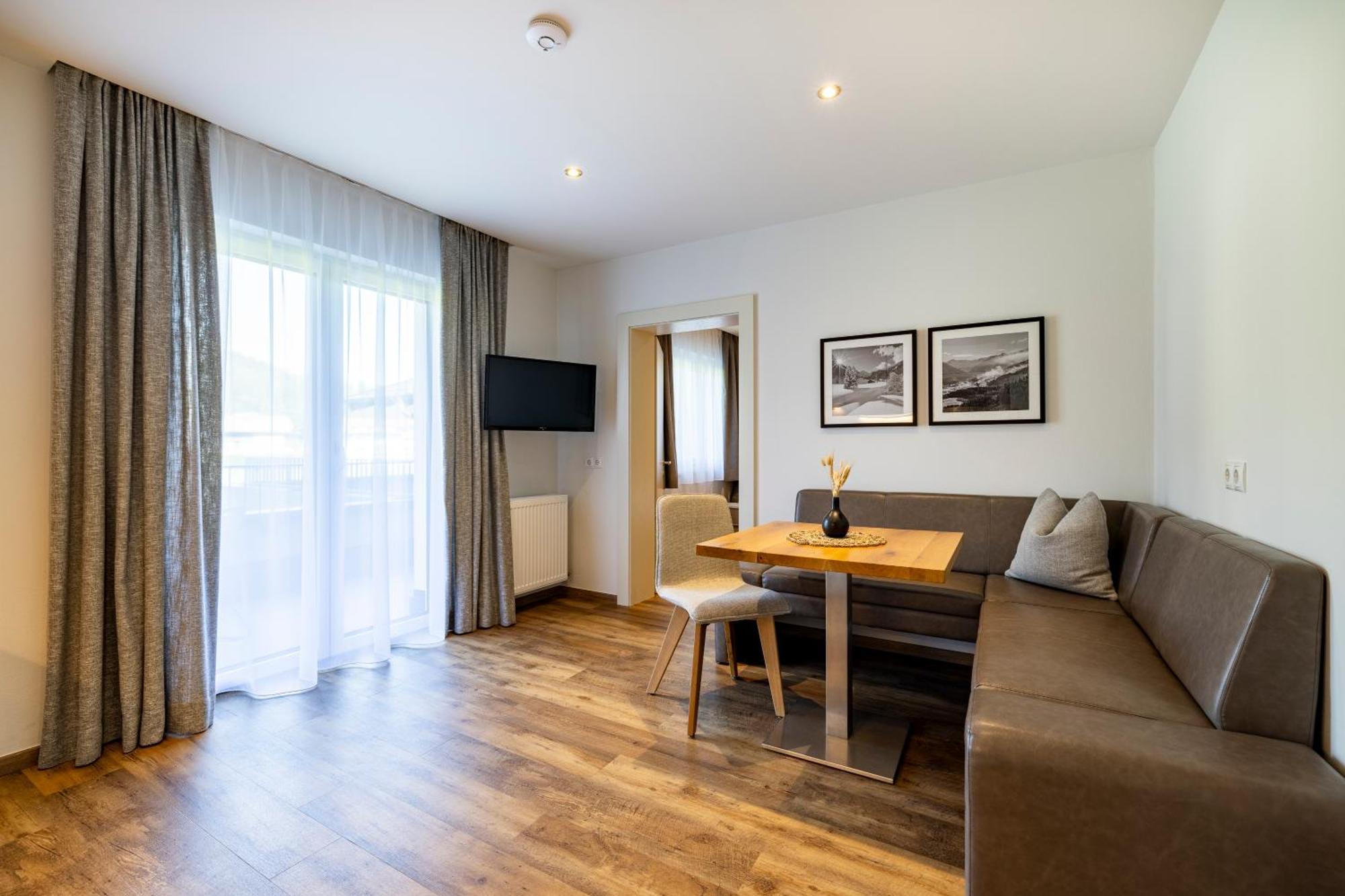 Aparthotel Jaegerheim ฟลาคเฮา ภายนอก รูปภาพ